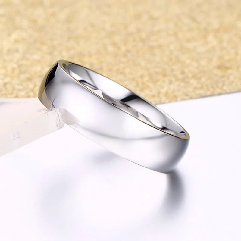 Classic gold band ring