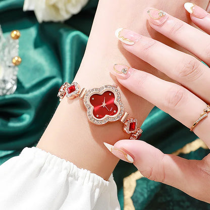 Pearl Clover Drawstring Watch