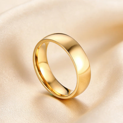 Classic gold band ring