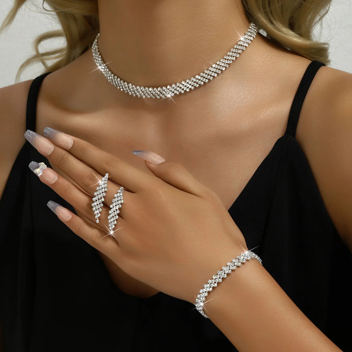 Almas Set
