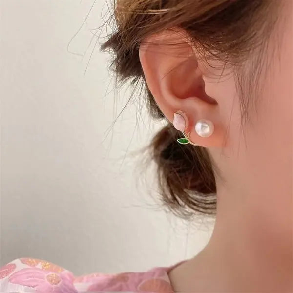 Pearl Crystal Star Stud Earrings
